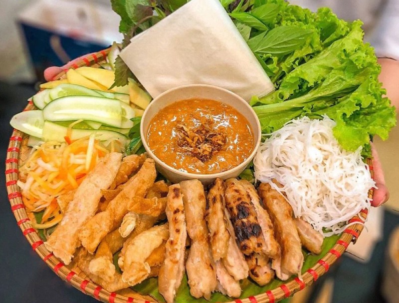 Ăn ngon với 10 quán Nem Nướng Quận 12 ngon quá xá Sài Gòn Hồ Chí Minh (1)